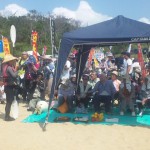 辺野古で20年近く座り込んでいるのもお年寄りのみなさん