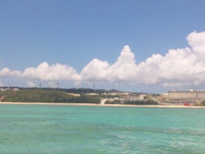 海上から見た辺野古基地（キャンプシュワブ）～２０１６年３月